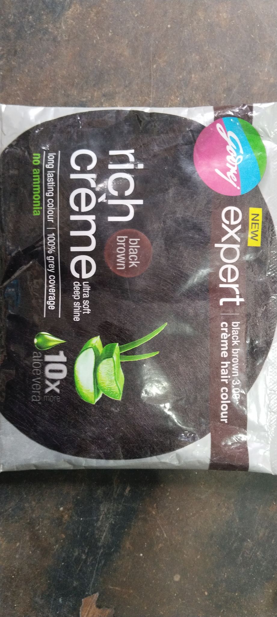 Godrej expert Rich Crème Black brown 3.00 Crème hair colour 