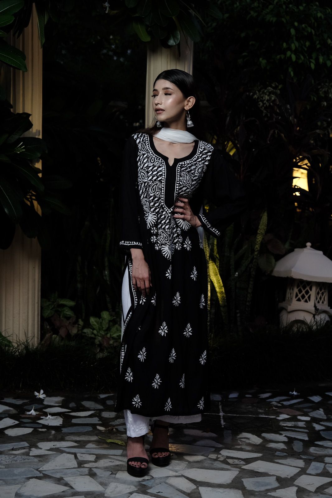 Modal full embroidered Chikankari Black kurta set with dupatta