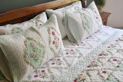 Sugandha Jaal bedding set - Jaipur's Best Hand Block Design Super King (108*108 inches) bedsheet + King (90x108 inches) quilted bedcover