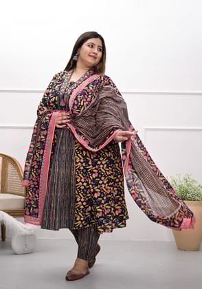 Printed cotton kurta, pant and dupatta set with hand detailing on the neck-3XL