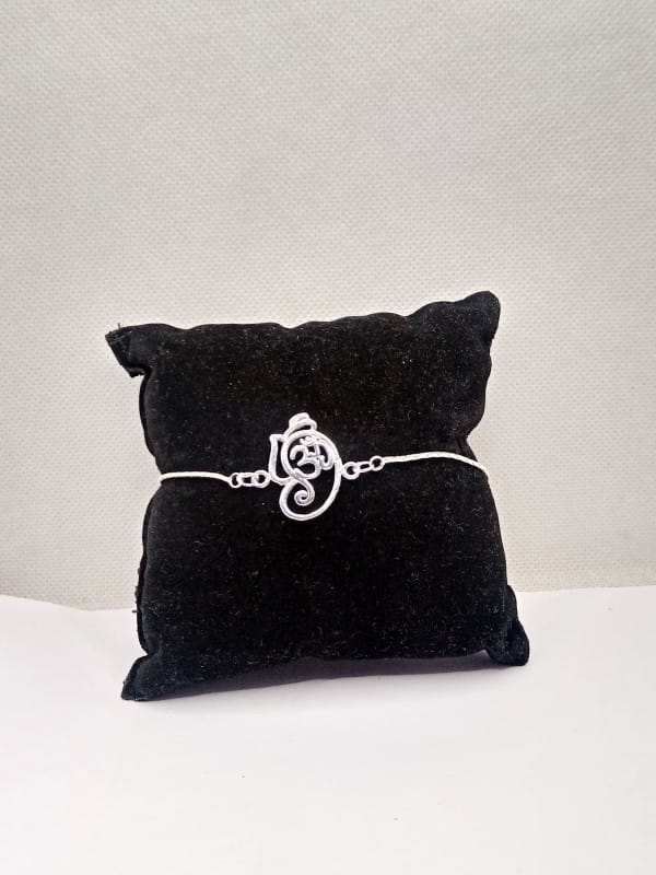 Rakhi 100percent Pure Sterling silver Rakhi 01