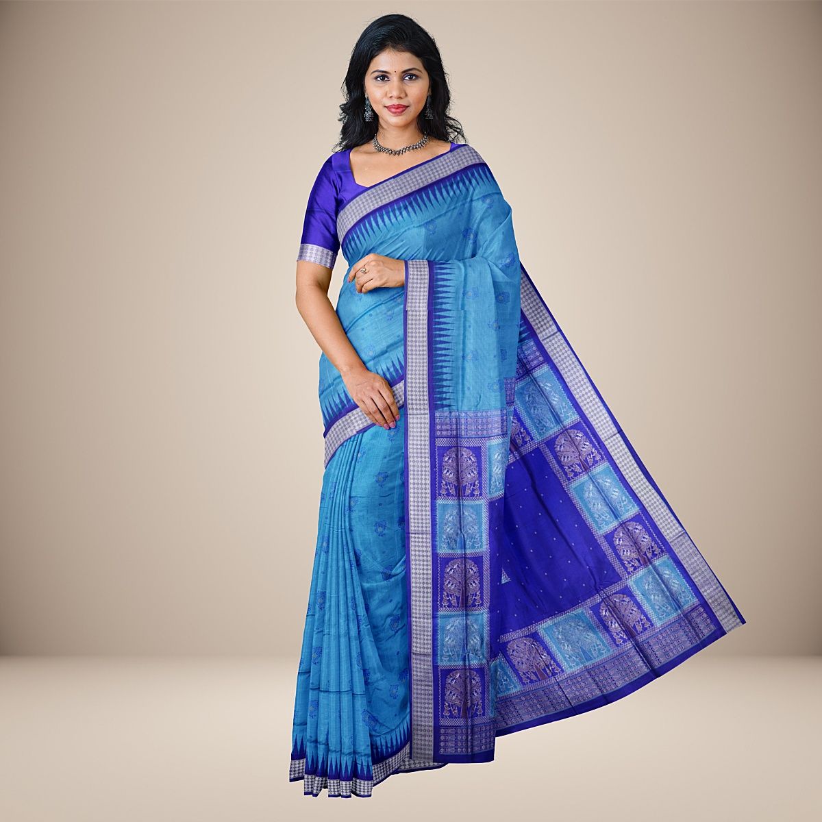 Modern Motifs Bomkai Silk Saree