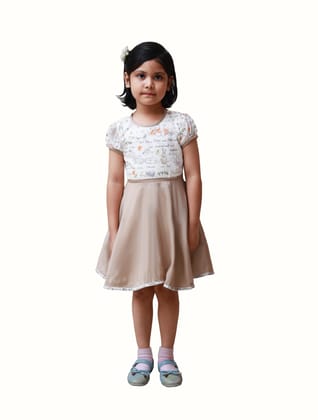 DE CHEVALERiE en Rouge - Evelyn Carnation Frock - Pastels 5- 6 Years