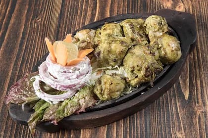 Murgh Lasooni Tikka