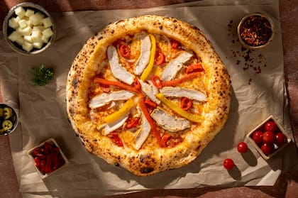 Naples Woodfired Flame Grilled Chicken Pizza