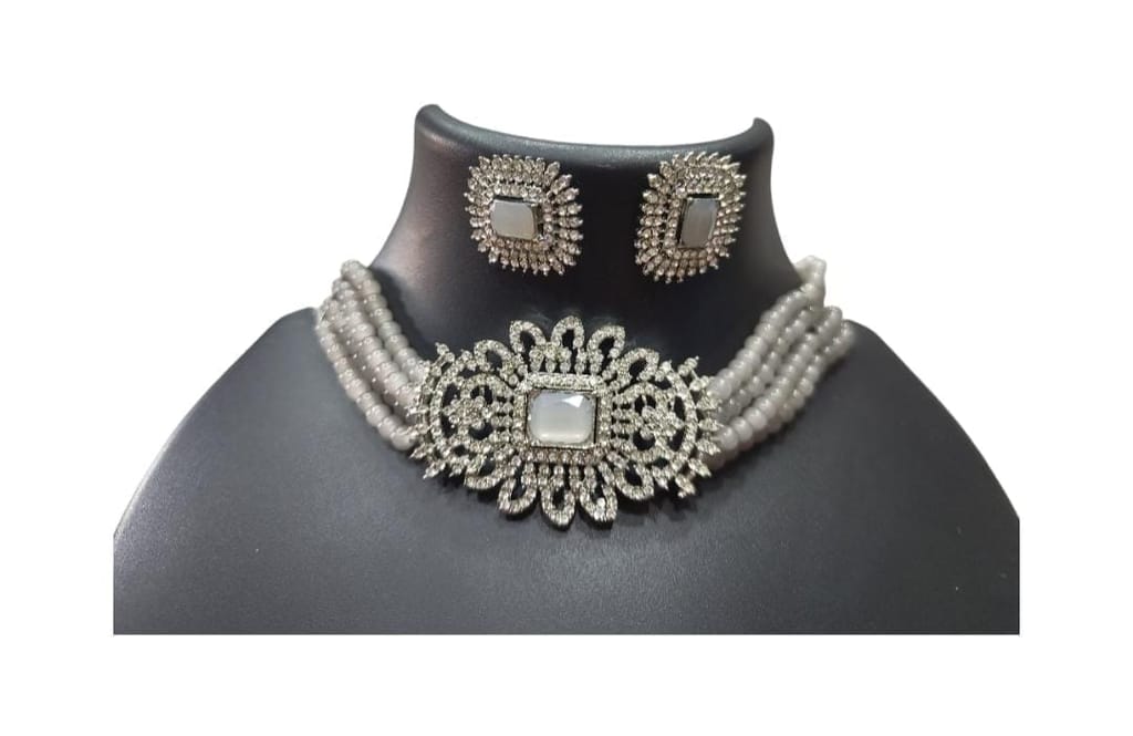 Pearl and Rhinestone Embellished Silver Choker Necklace Set