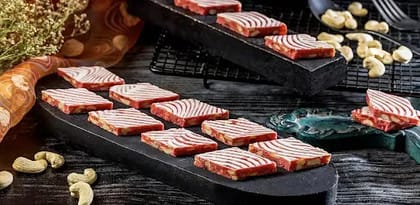 Kaju Strawberry Burfi