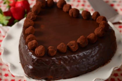 Heart Shape Cake Mould Non Stick  Steel 1 kg Cake Baking Tray ( 23cm)
