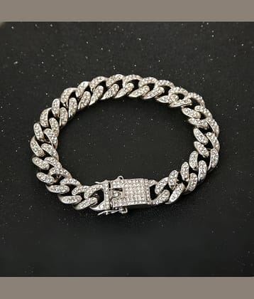 Thrillz Silver Bracelet ( Pack of 1 )
