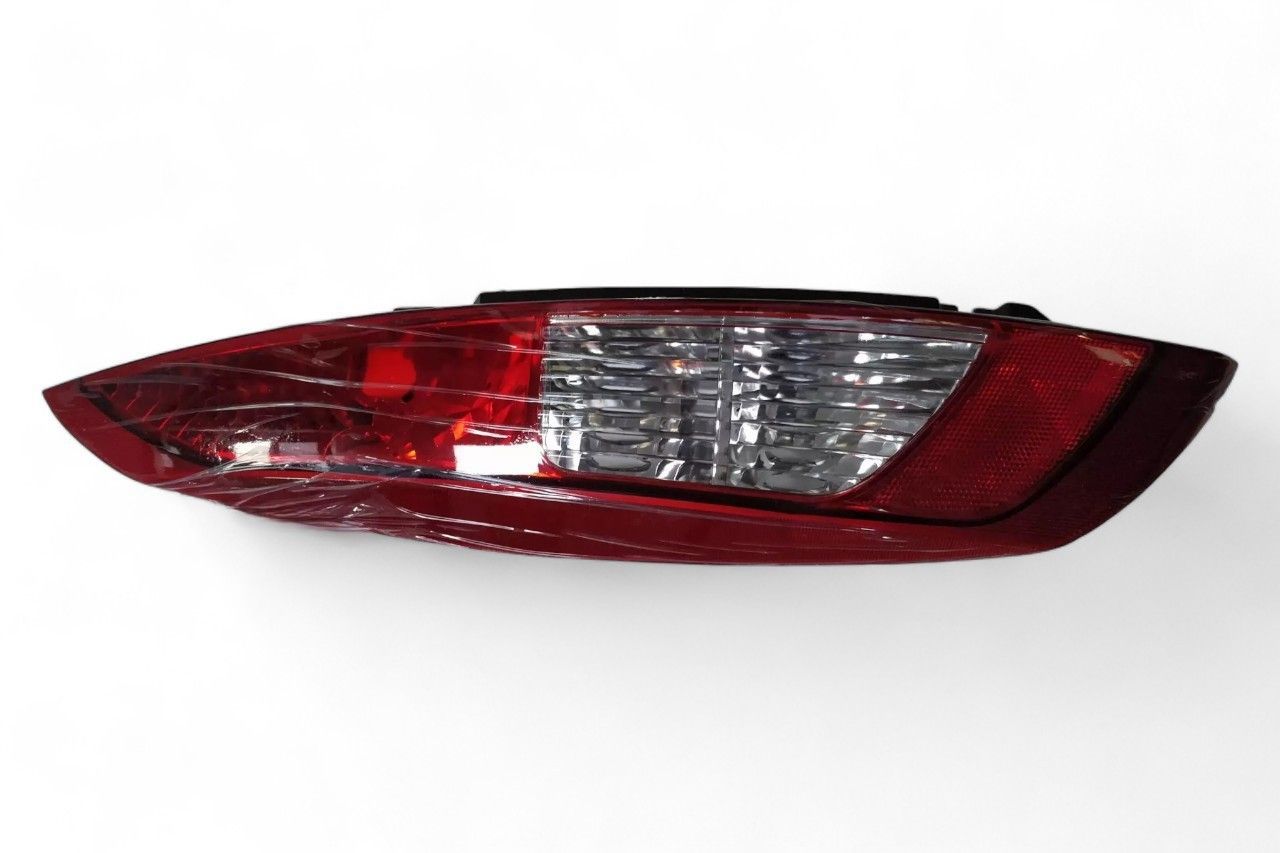 Lumax Rear Tail Lamp - LH AV891305