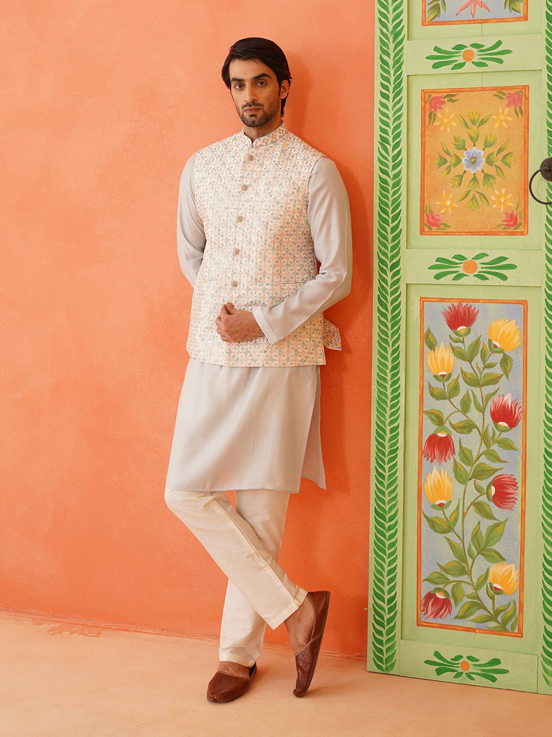Cream Embroidered Jacket Kurta Set-XS/36 / Churidaar Set