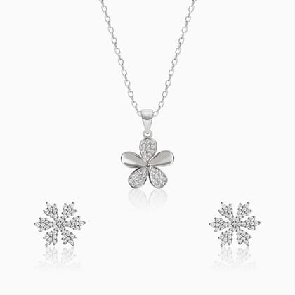 Silver Chic Flower Set