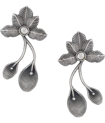 VIRAASI - Silver Danglers Earrings ( Pack of 1 )