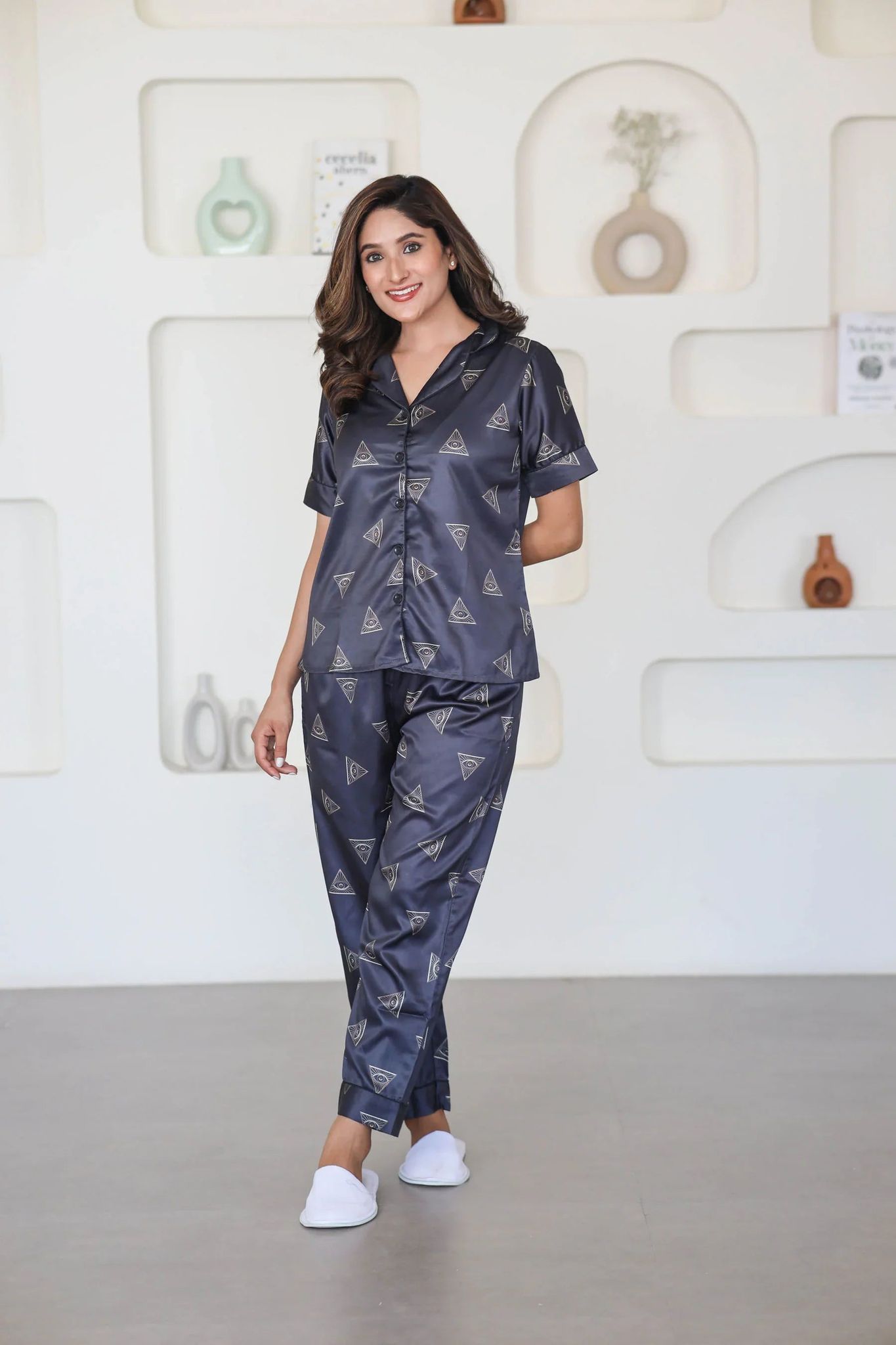 Night Wear Satin Black Color Triangle Print Night Suit-s
