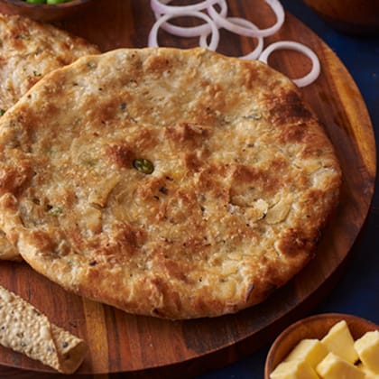Gobhi Pyaz Kulcha
