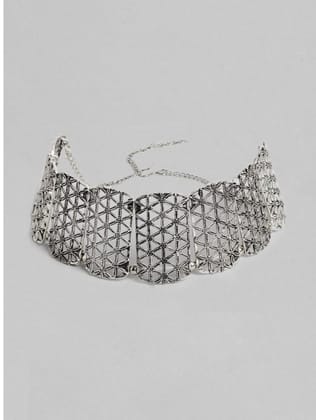 Women's Rose Gold Plated Alloy Choker (Silver)