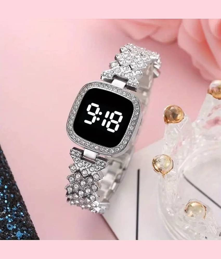 Renaissance Traders Silver Metal Digital Womens Watch