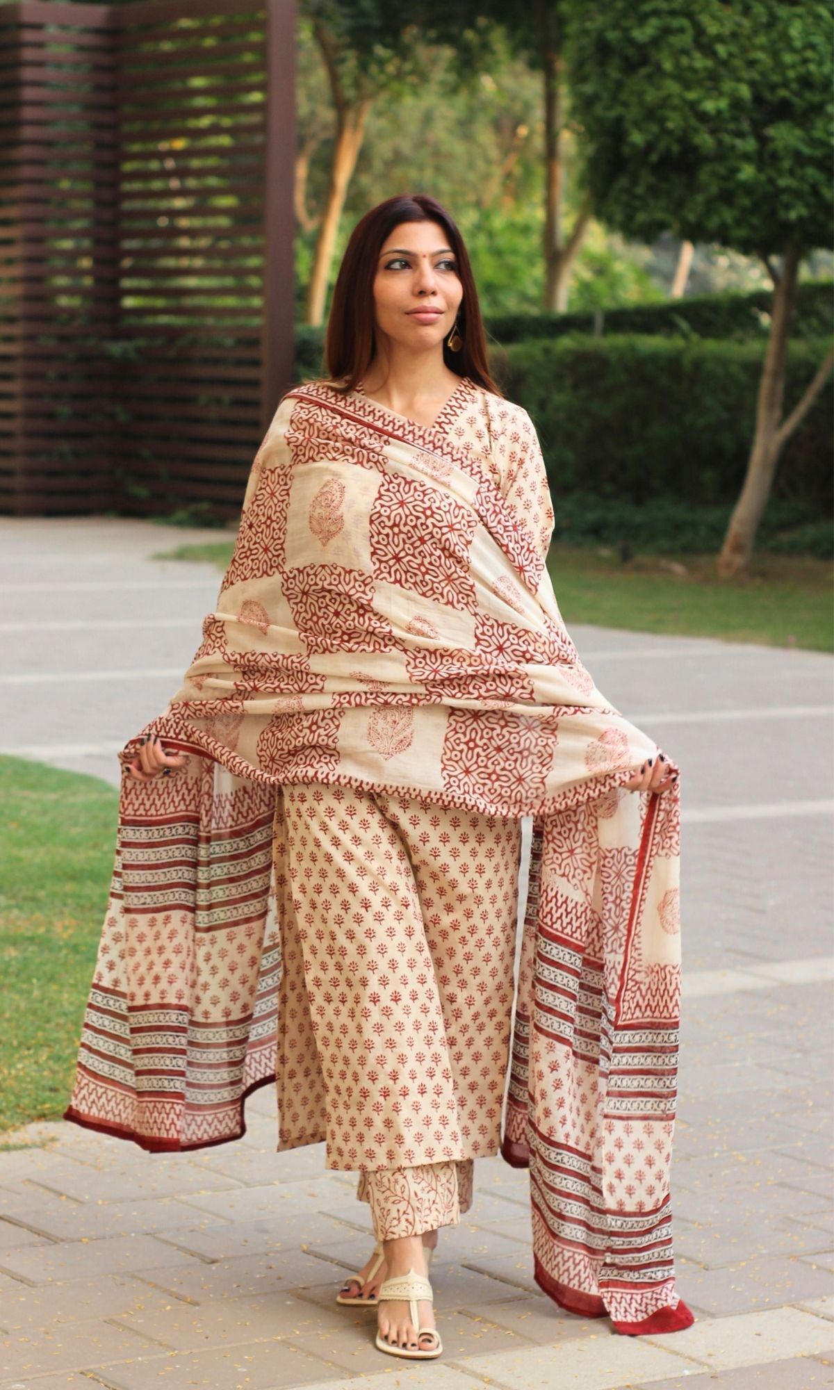 Cotton Off White & Rust Handblock Print Suit with Mul Printed Dupatta-XXS