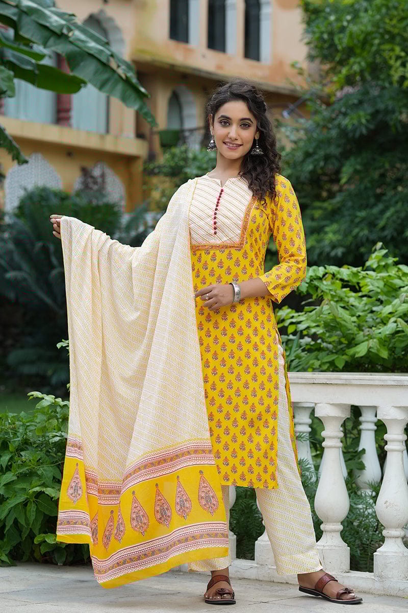 Yellow Cotton Blend Straight Suit Set VKSKD1042