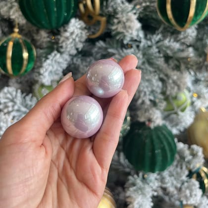 The Hue Studs (Metallic Purple)