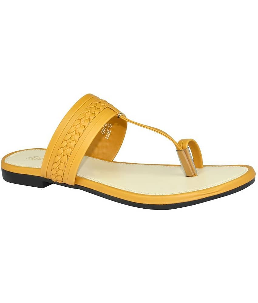 Ajanta White Women's Flats