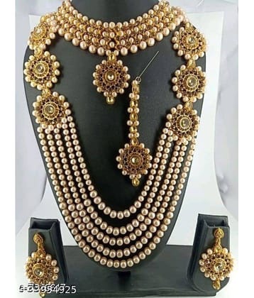 Padmavati Bangles Golden Alloy Necklace Set ( Pack of 1 ) Padmavati Bangles Golden Alloy Necklace Set ( Pack of 1 )