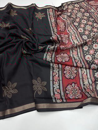 New Festive Wear Pure Mul Cotton Print With Rich Pallu Work Fancy Designer Saree With Blouse