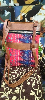 Women Sling Hand Bag