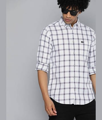 The Indian Garage Co Men White & Blue Slim Fit Checked Pure Cotton Casual Shirt