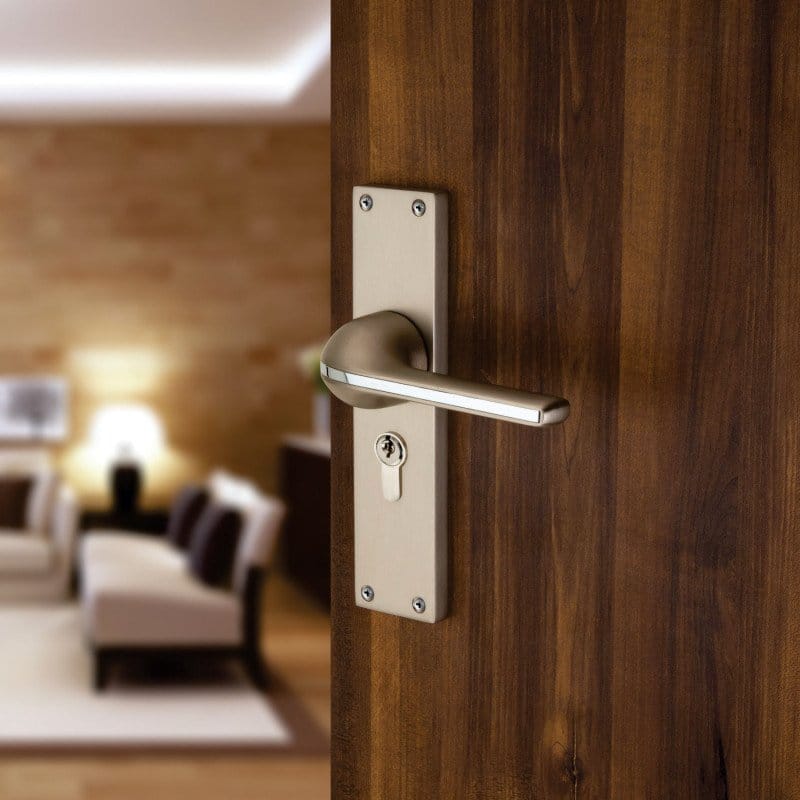 BUCKLER Zinc Alloy-4208-Silver-Saten 8 Inch Mortise Handle set-70MM Double Turn Bullet Lock (SIlver)