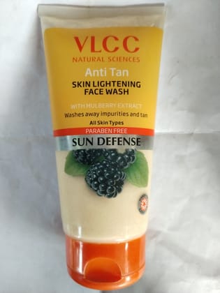 Vlcc Anti tan Skin lightening Face wash With mulberry extract Sun defense 