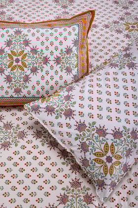 Snowflake Mustard Cotton Bedsheet-California King - 108 X 108 in / Mustard / Mustard