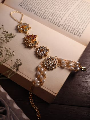 Alsa Pearls-Kundan Hathphool-Red