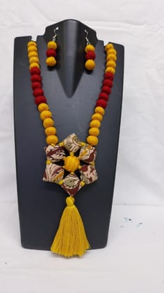 Sunflower Necklace - Vibrant Bohemian Floral Pendant Jewelry