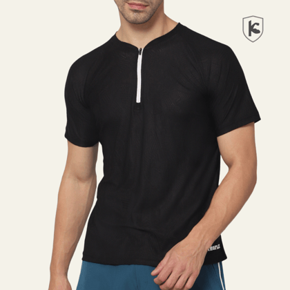 Half Zip Breezy T-shirt Black-Medium / Dark Grey