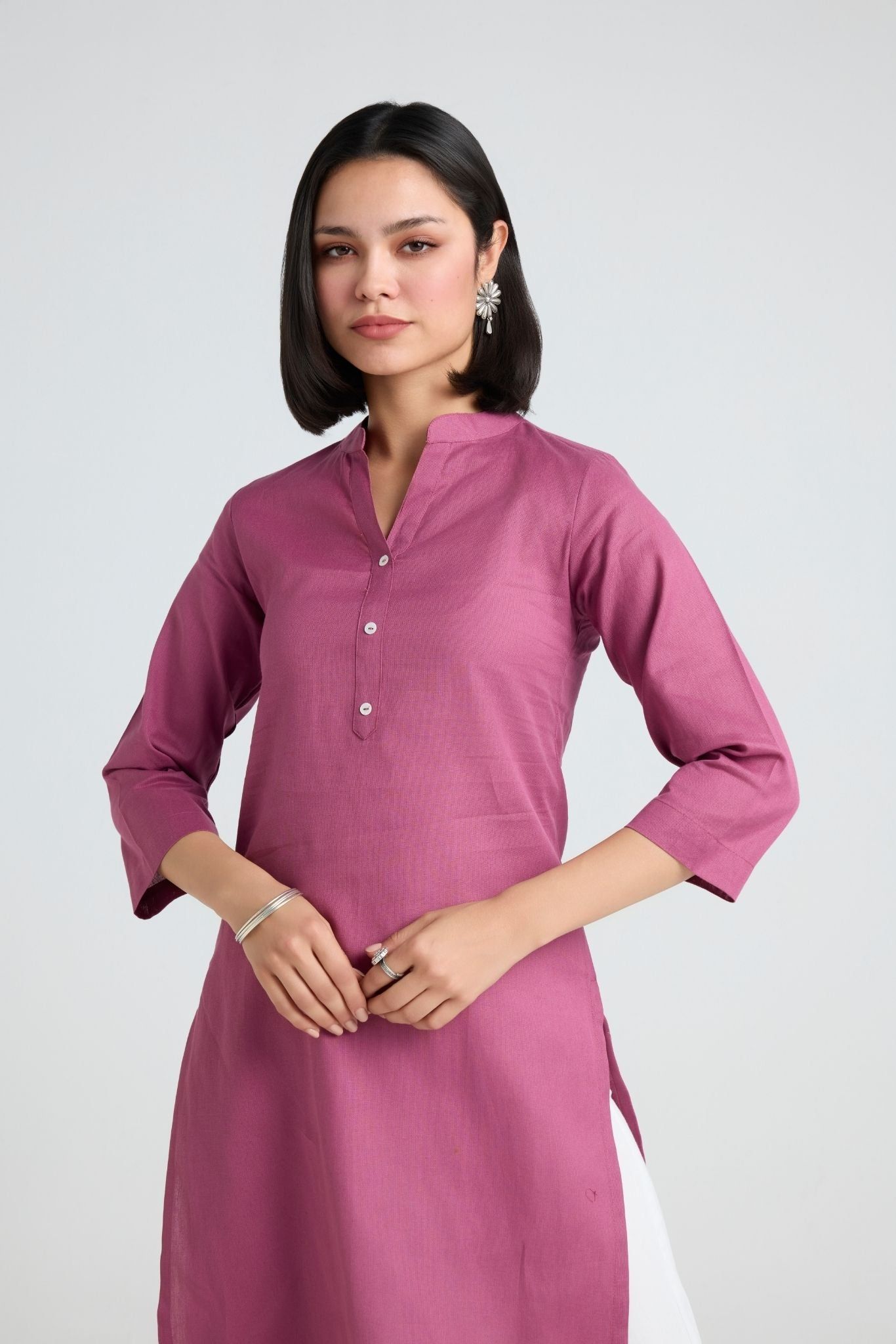 Nirvi Linen Long Kurta-XS