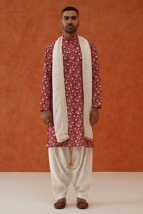 Kavya Magenta Kurta Set With Patiyala and dupatta-XS/34