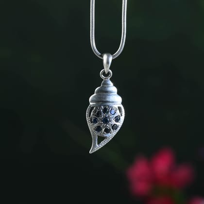 Silver Shankh Pendant