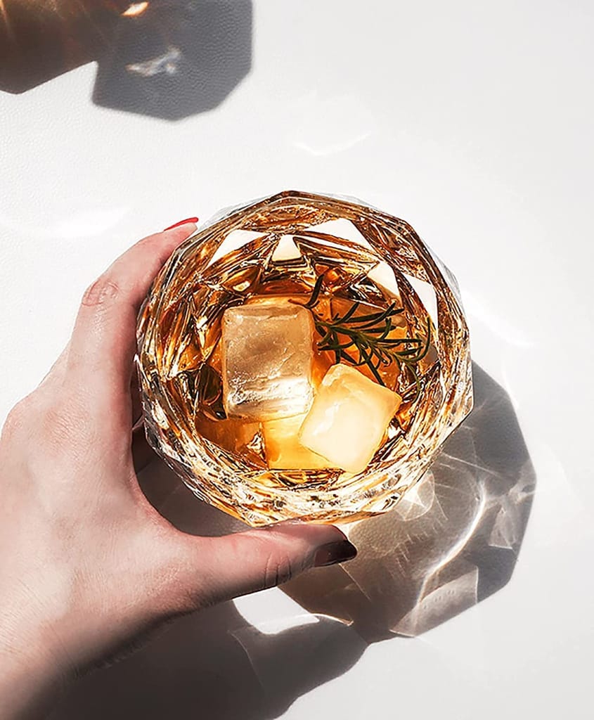 High end Double Rock Old Fashioned Whiskey Glasses, Brandy Glass Cocktail Glasses for Scotch, Wine, Bourbon and Cognac - Kitchen Glassware Parties Cocktails Glass (340 Ml)