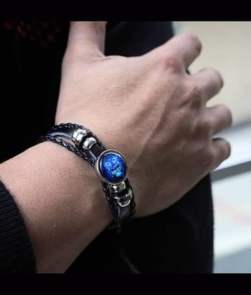 Fadiso Fashion Black Charm Bracelet ( Pack of 1 )