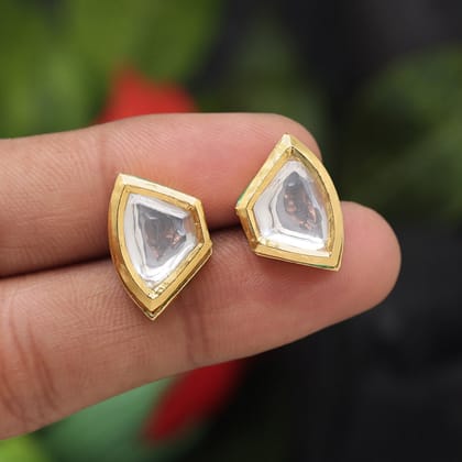 White Color Stud Earrings (STUD210WHT)-Length: 0.50 CM x Width: 0.50 CM / White / Alloy With Good Quality Silver Plated