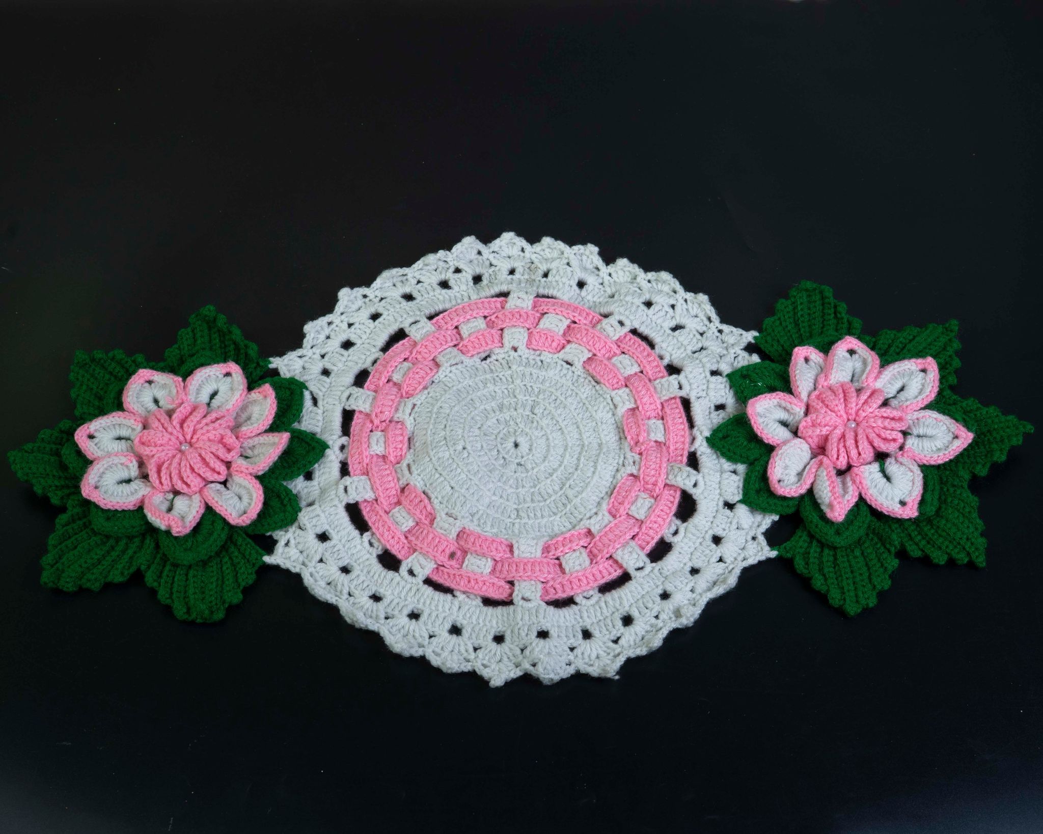 Woolen Table Runner 1 Piece