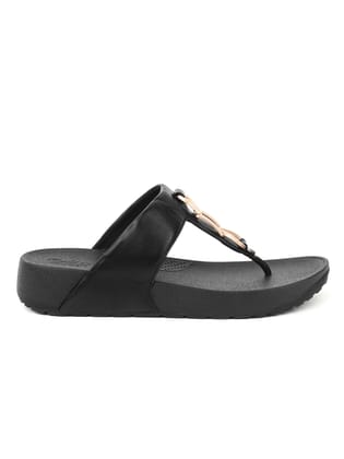Delco Flat Slip-On Chappals-36 / Black
