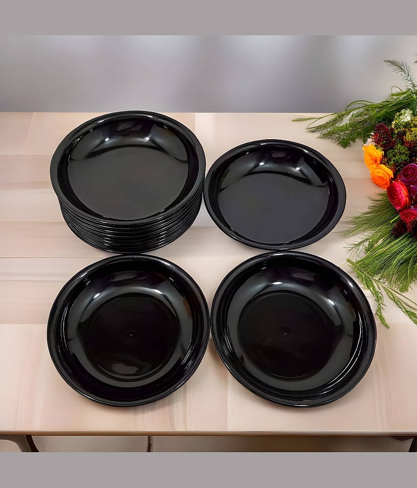 kitchrox 12 Pcs Plastic Black Quarter Plate