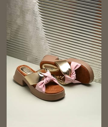 BIZZARO Pink Women's Flats