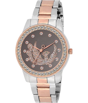 Cosmic Metal Round Womens Watch