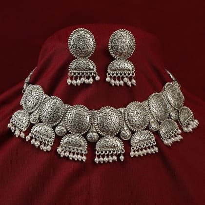 Women Oxidised Silver-Plated Jewellery Set