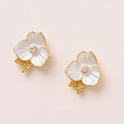 White Floral Stud Earring
