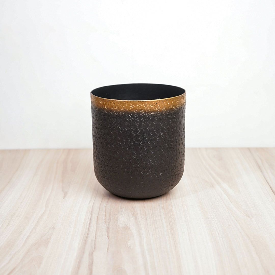 Brass Planter-Kuvalai - Matt Finish