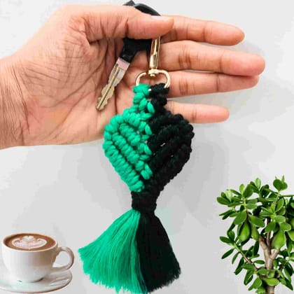 Tailored Knots Heart Keychain HKC09